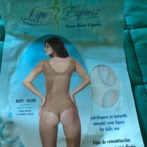 Perfect body shaper NEW!